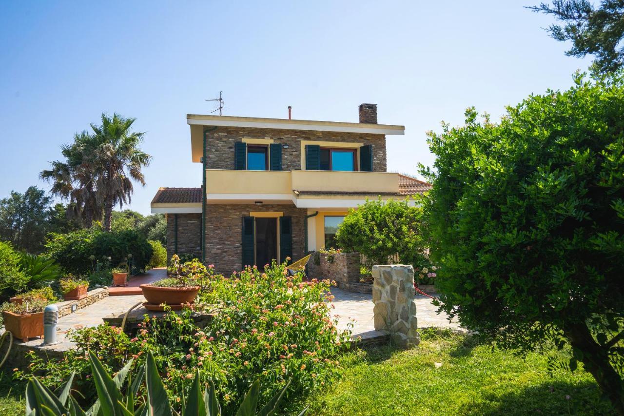 Villa Patrizia Stintino Exterior foto